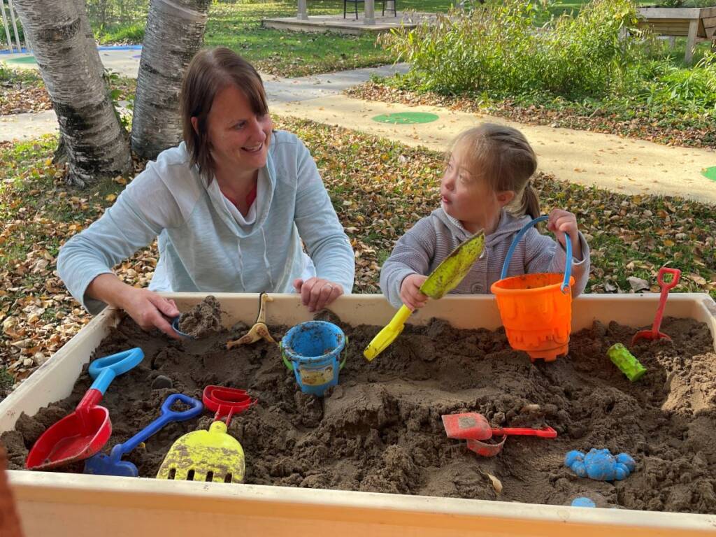 Nature Hounds activity program