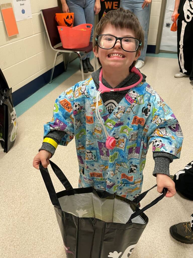 All-o-ween trick-or-treater